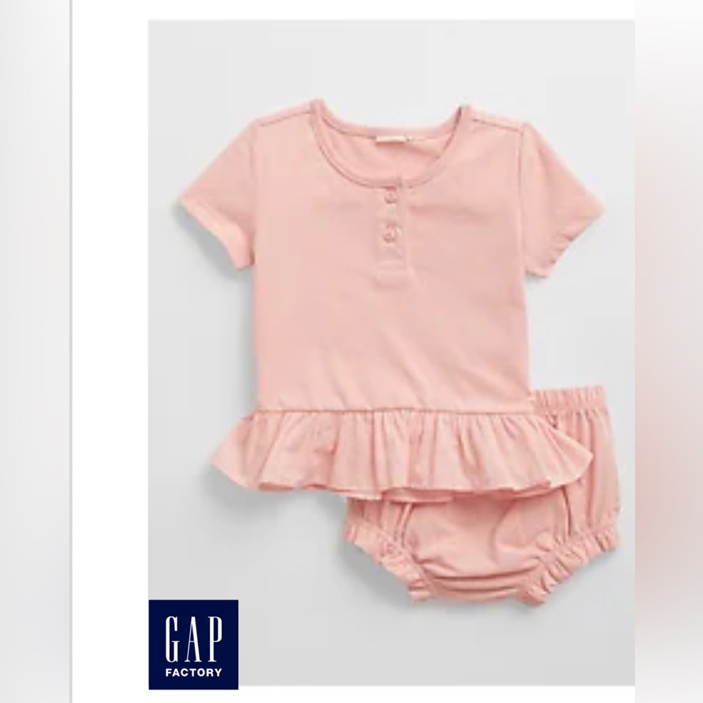 Baby two piece peplum set